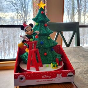 Disney Animated Decorating Tree